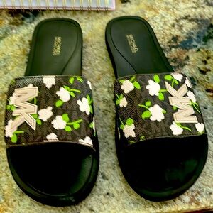 Michael Kors slides!